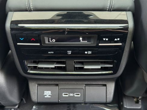 Used 2023 Acura MDX FWD w/ Technology Package image 37