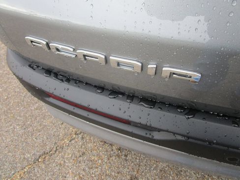 New 2026 GMC Acadia Elevation w/ Elevation Premium Package FWD image 11