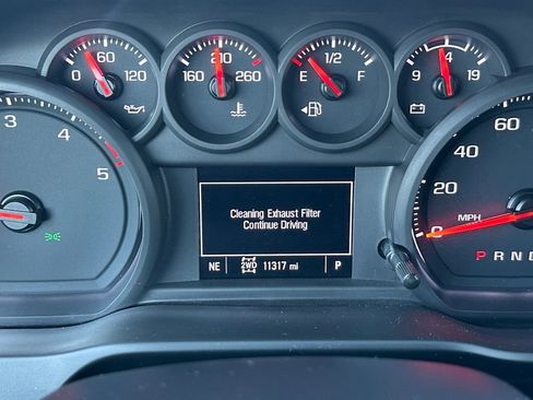 Used 2025 Chevrolet Silverado 3500 W/T w/ WT/CX Safety Package AWD/4WD image 17