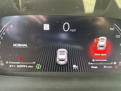 Used 2023 Acura MDX SH-AWD w/ Technology Package image 11