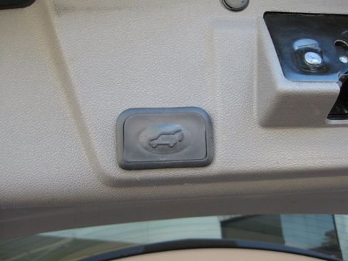Used 2015 Chevrolet Traverse LT FWD image 32