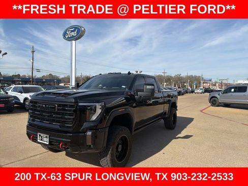 Used 2024 GMC Sierra 2500 AT4X image 3