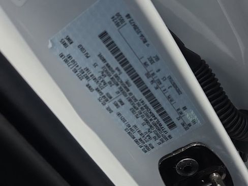 Used 2025 Ford F150 Lariat w/ FX4 Off-Road Package image 37