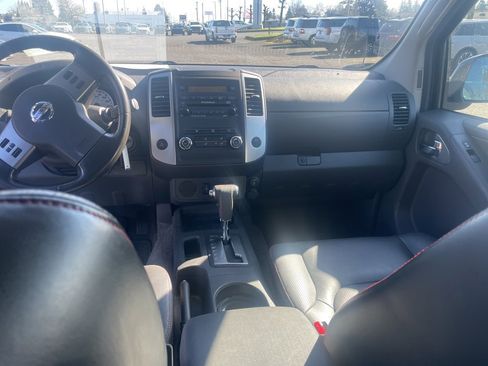 Used 2010 Nissan Frontier PRO-4X w/ Pro-4x Value Truck Pkg image 13