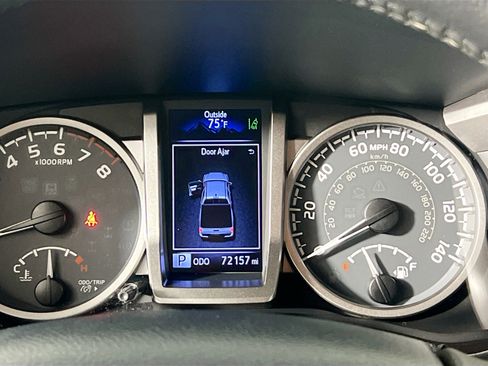 Used 2018 Toyota Tacoma SR5 image 23