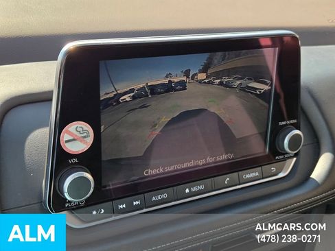 Used 2023 Nissan Rogue S image 20