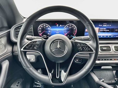 Certified 2024 Mercedes-Benz GLS 450 4MATIC image 22