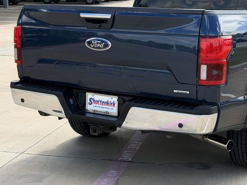 Used 2018 Ford F150 Lariat RWD image 6