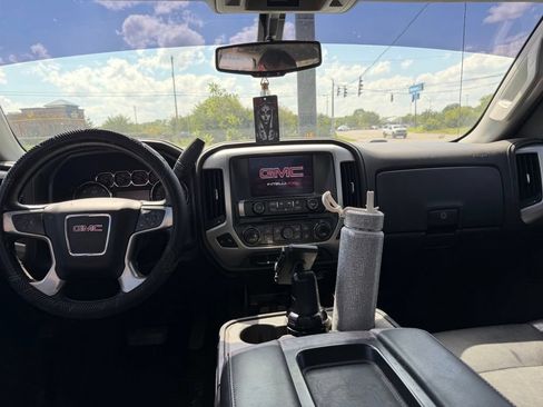 Used 2015 GMC Sierra 1500 SLE w/ SLE Value Package RWD image 9