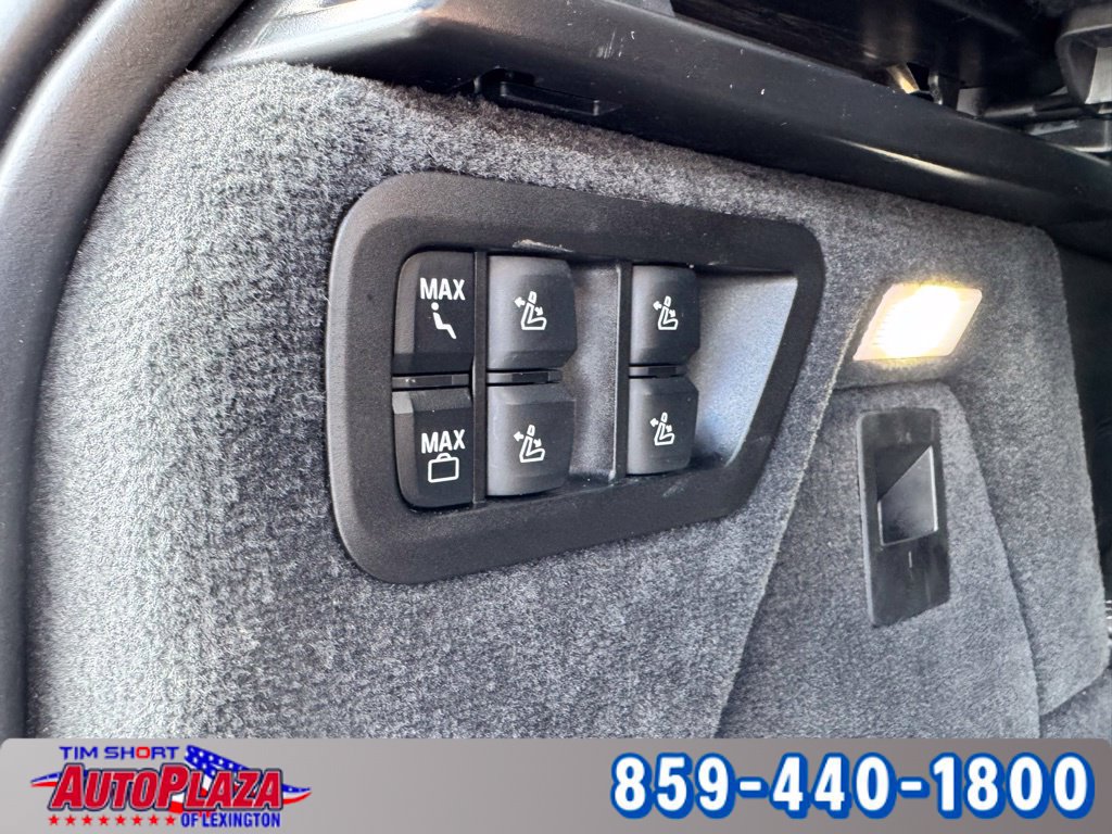 Used 2025 BMW X7 xDrive40i AWD/4WD image 50