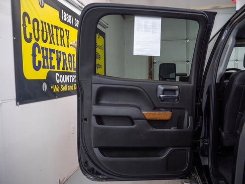 Used 2019 Chevrolet Silverado 3500 High Country w/ Duramax Plus Package AWD/4WD image 14