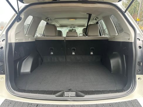 Used 2014 Subaru Forester 2.5i Limited image 30