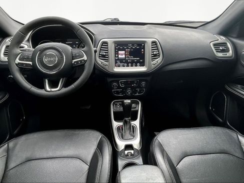 Used 2021 Jeep Compass Latitude w/ Sun and Sound Group image 8