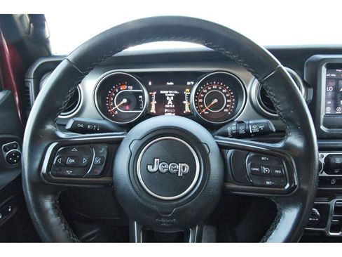 Used 2021 Jeep Wrangler Unlimited Sport AWD/4WD image 17
