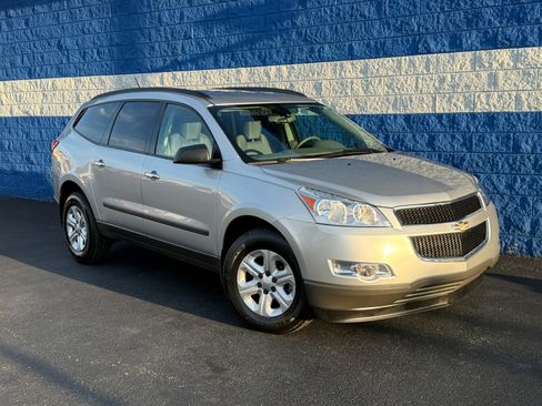 Used 2012 Chevrolet Traverse LS AWD/4WD image 1