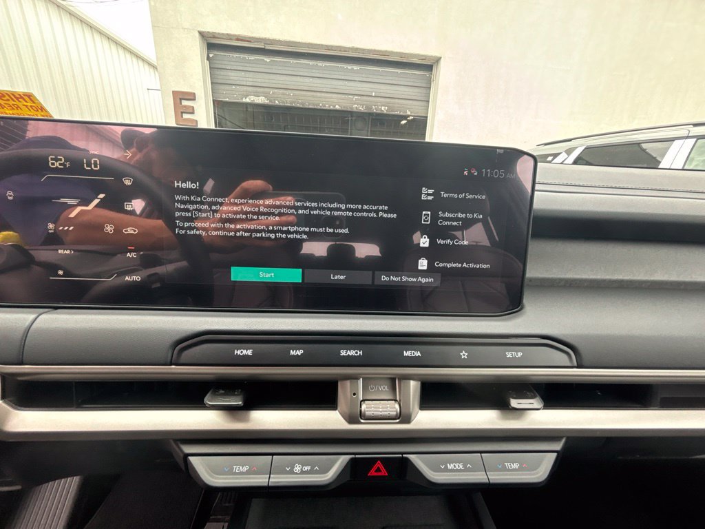 Certified 2027 Kia Telluride EX w/ Towing Package FWD image 14