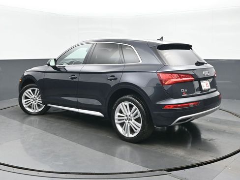 Used 2020 Audi Q5 2.0T Premium Plus w/ Premium Plus Package image 5