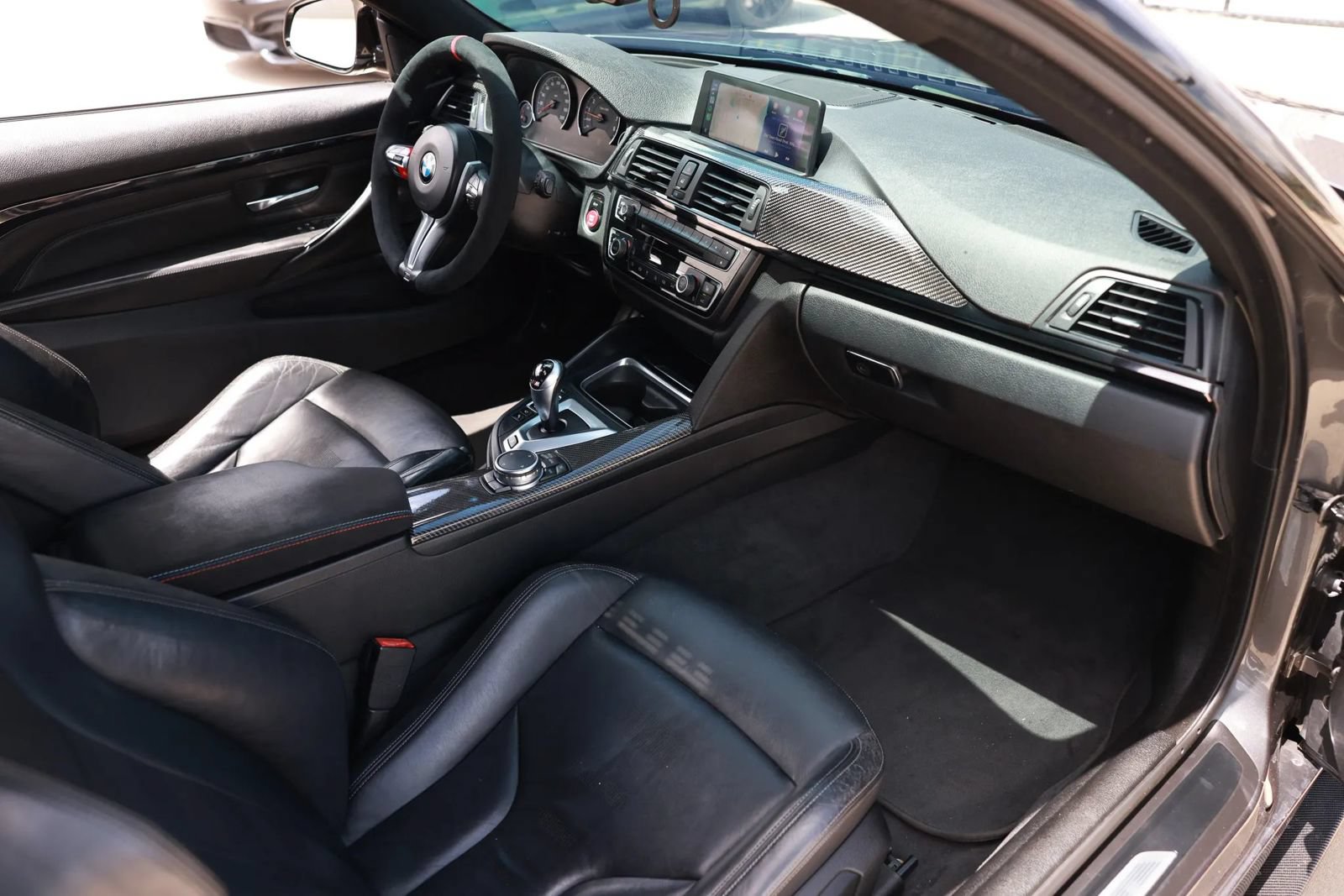 Used 2015 BMW M4 Coupe RWD image 25