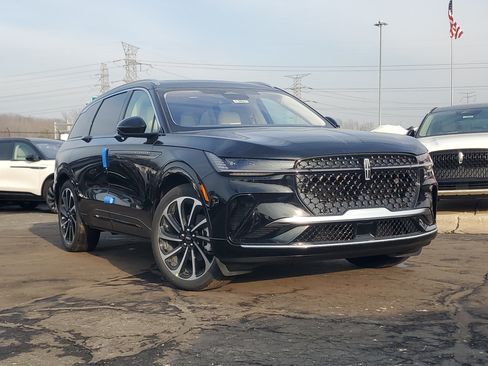 New 2026 Lincoln Nautilus Black Label AWD/4WD image 1