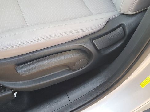 Used 2020 Hyundai Tucson SE w/ Cargo Package image 27