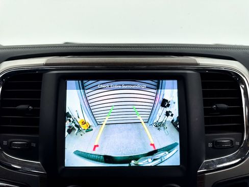 Used 2017 RAM 1500 Laramie w/ Convenience Group image 5