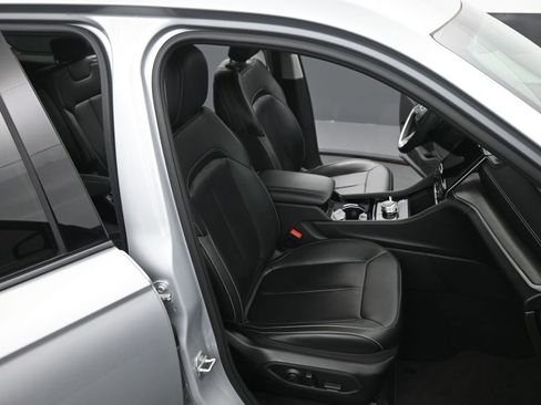 Used 2023 Jeep Grand Cherokee L Limited w/ Trailer Tow Group (B) image 21