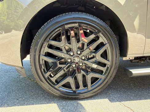 New 2026 Ford Expedition Platinum AWD/4WD image 11