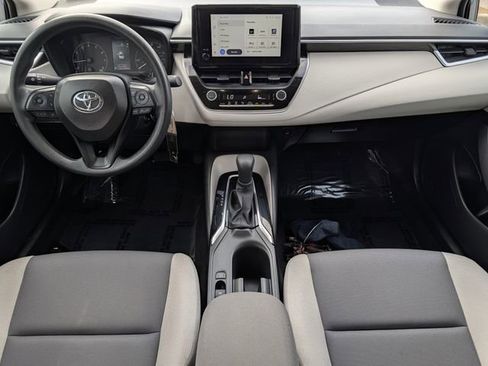 Used 2024 Toyota Corolla LE FWD image 10
