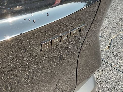 Used 2025 Honda CR-V Sport image 17