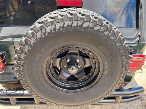Used 2004 Jeep Wrangler X w/ Wheel Plus Group AWD/4WD image 19