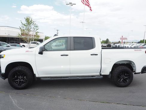 Used 2020 Chevrolet Silverado 1500 LT Trail Boss AWD/4WD image 8