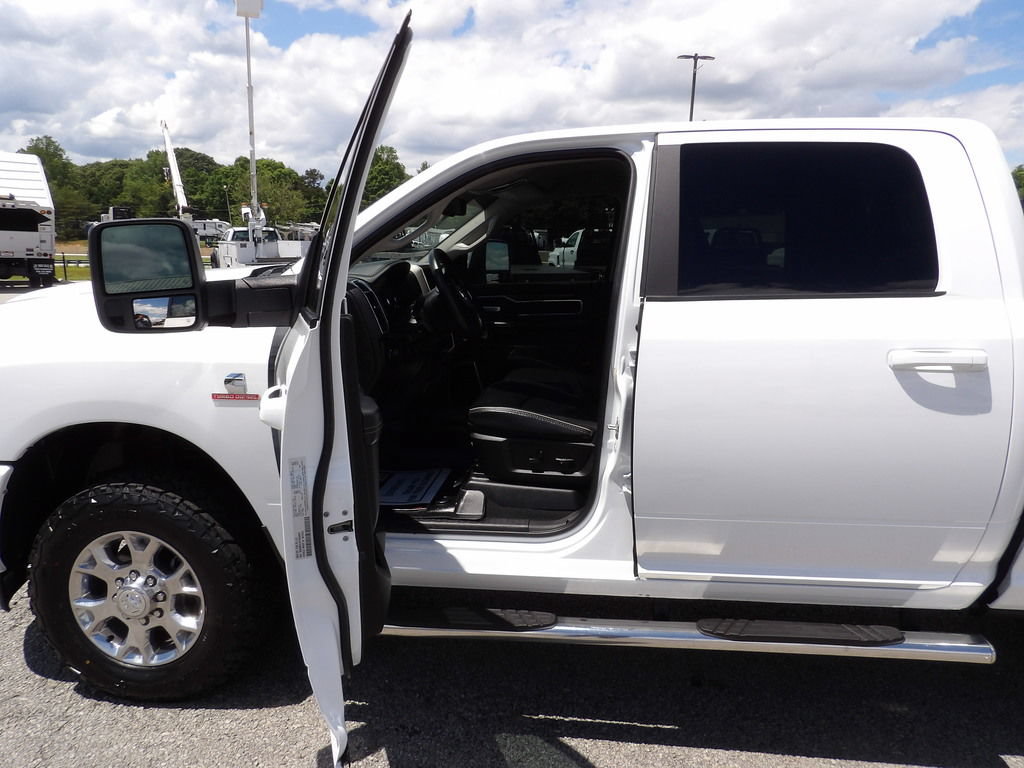 Used 2023 RAM 2500 Laramie AWD/4WD image 13