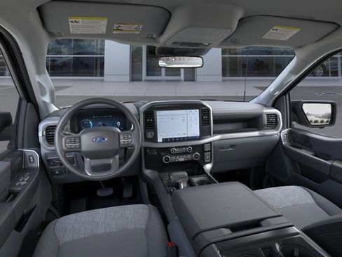 New 2025 Ford F150 Lightning XLT image 9