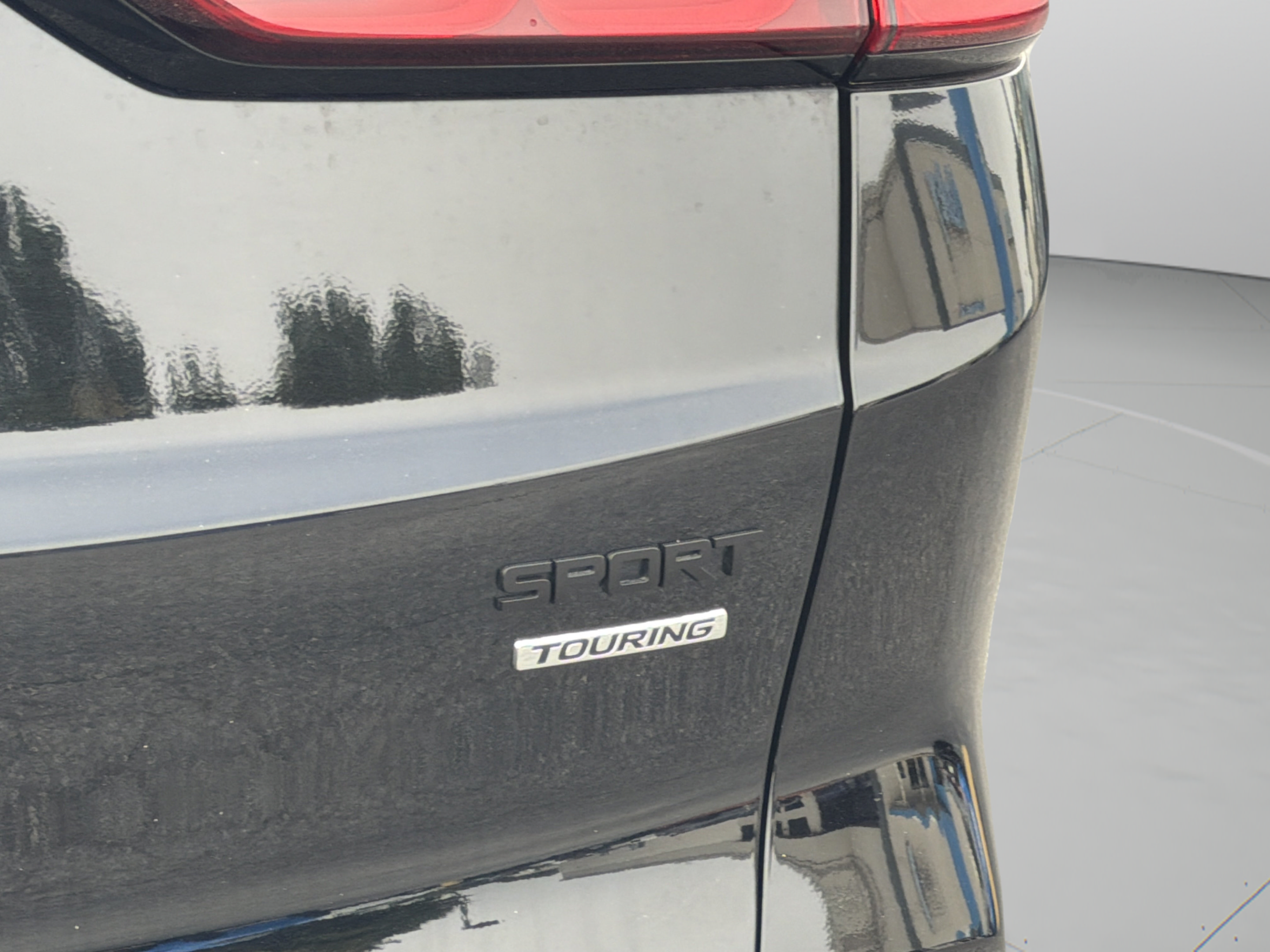 Used 2025 Honda CR-V Sport Touring image 10