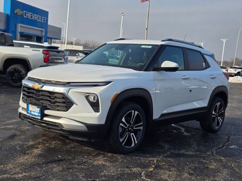 New 2026 Chevrolet TrailBlazer LT w/ Convenience Package image 3