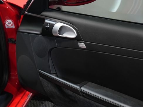 Used 2006 Porsche Cayman S image 26