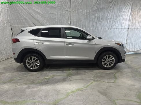 Used 2018 Hyundai Tucson SE AWD/4WD image 14