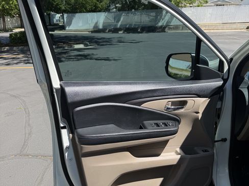 Used 2016 Honda Pilot EX-L image 17