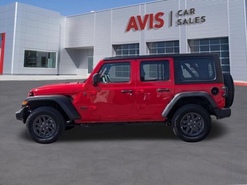 Used 2025 Jeep Wrangler Unlimited Sport AWD/4WD image 10