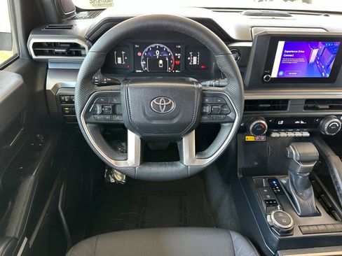 Used 2024 Toyota Tacoma SR5 AWD/4WD image 15