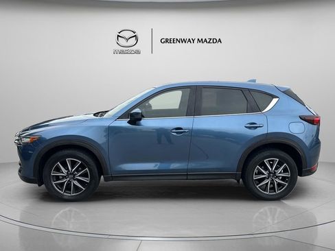 Used 2018 MAZDA CX-5 Touring w/ Preferred Equipment Package FWD image 4