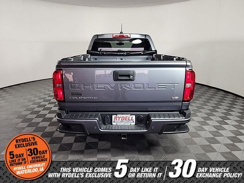 Used 2022 Chevrolet Colorado W/T w/ Custom Special Edition image 9