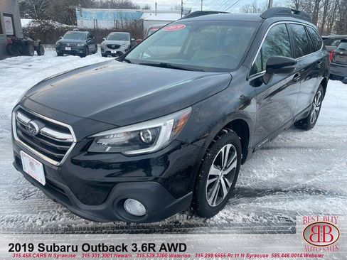 Used 2019 Subaru Outback 3.6R Limited AWD/4WD image 7