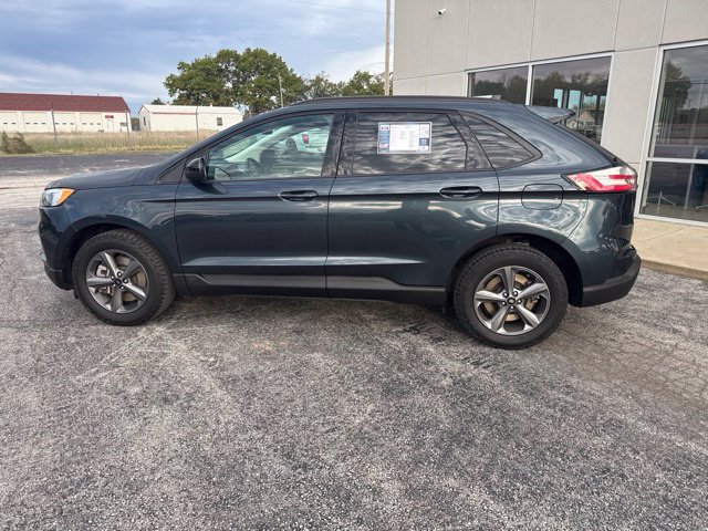 Used 2024 Ford Edge SEL w/ Sport Appearance Package AWD/4WD image 7