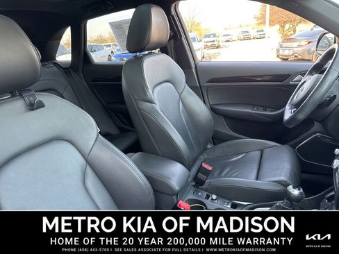 Used 2018 Audi Q3 quattro AWD/4WD image 38