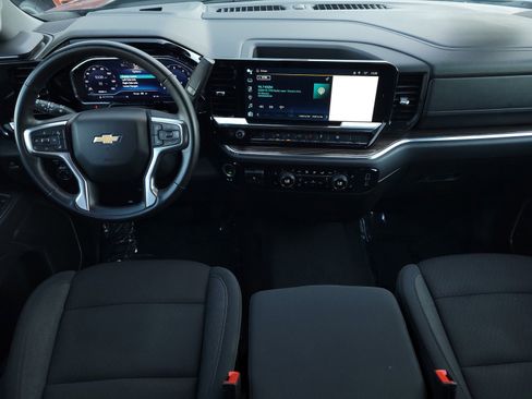 Used 2025 Chevrolet Silverado 1500 LT image 13