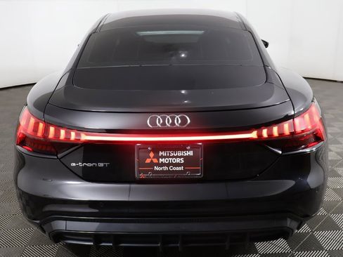 Used 2023 Audi e-tron GT Premium Plus image 13