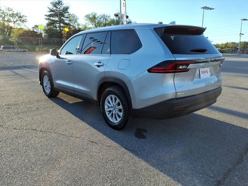 Certified 2025 Toyota Grand Highlander AWD image 7