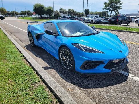 Used 2023 Chevrolet Corvette Stingray Premium Cpe w/ Z51 Performance Package RWD image 9