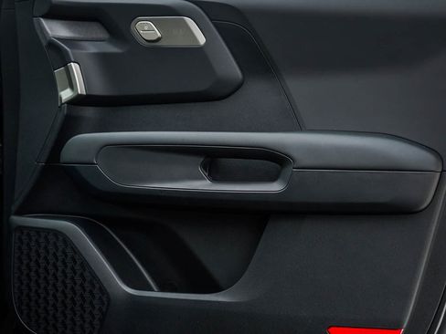 New 2027 Kia Telluride S image 10